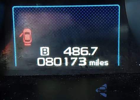 2019 Subaru Outback 3.6R Limited z USA, uszkodzony, nr VIN 4S4BSENC1K3345649